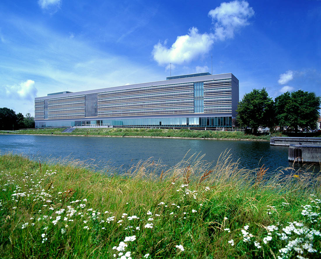 1278929747_rob-thart-mid59 1278929747_rob-thart-mid59