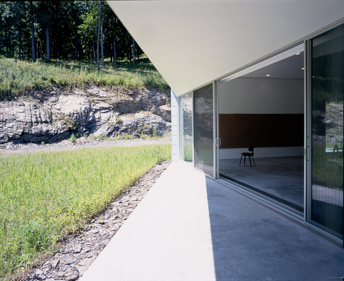 1577515489_mos-wintersstudio2 1577515489_mos-wintersstudio2