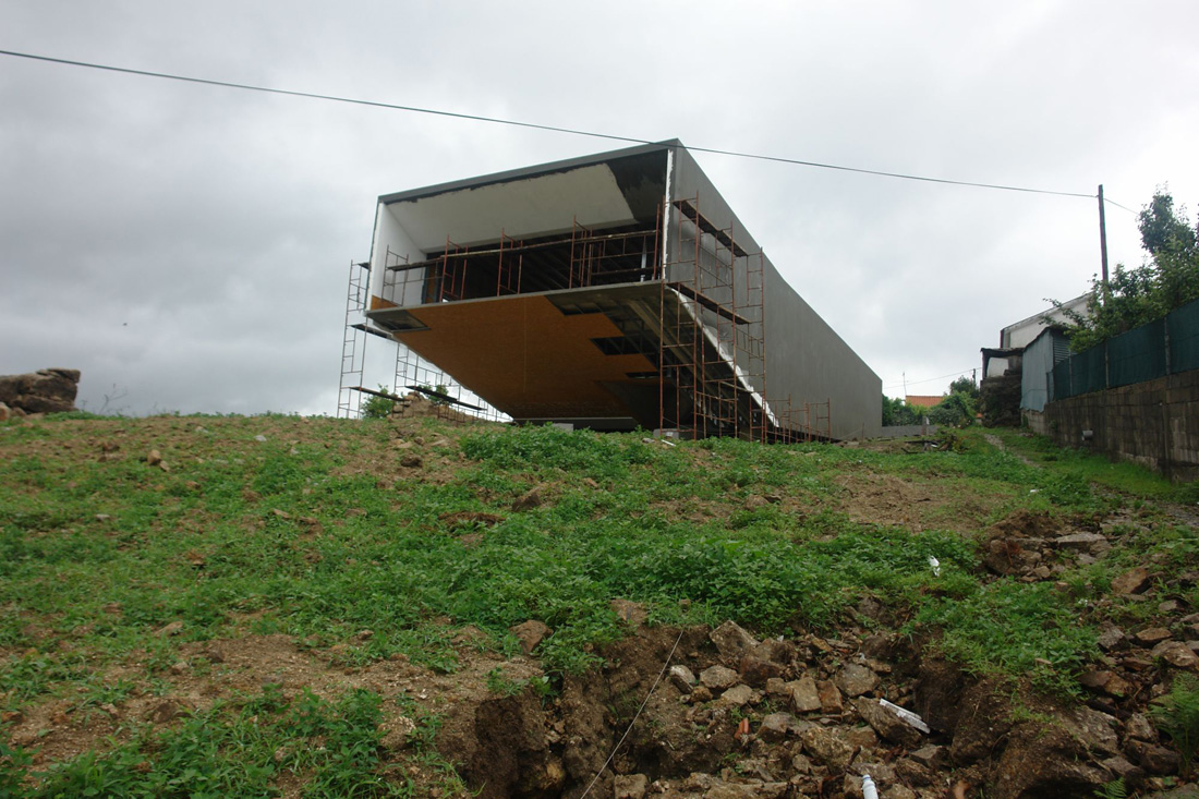 House 1 in Penafiel / Claudio Vilarinho