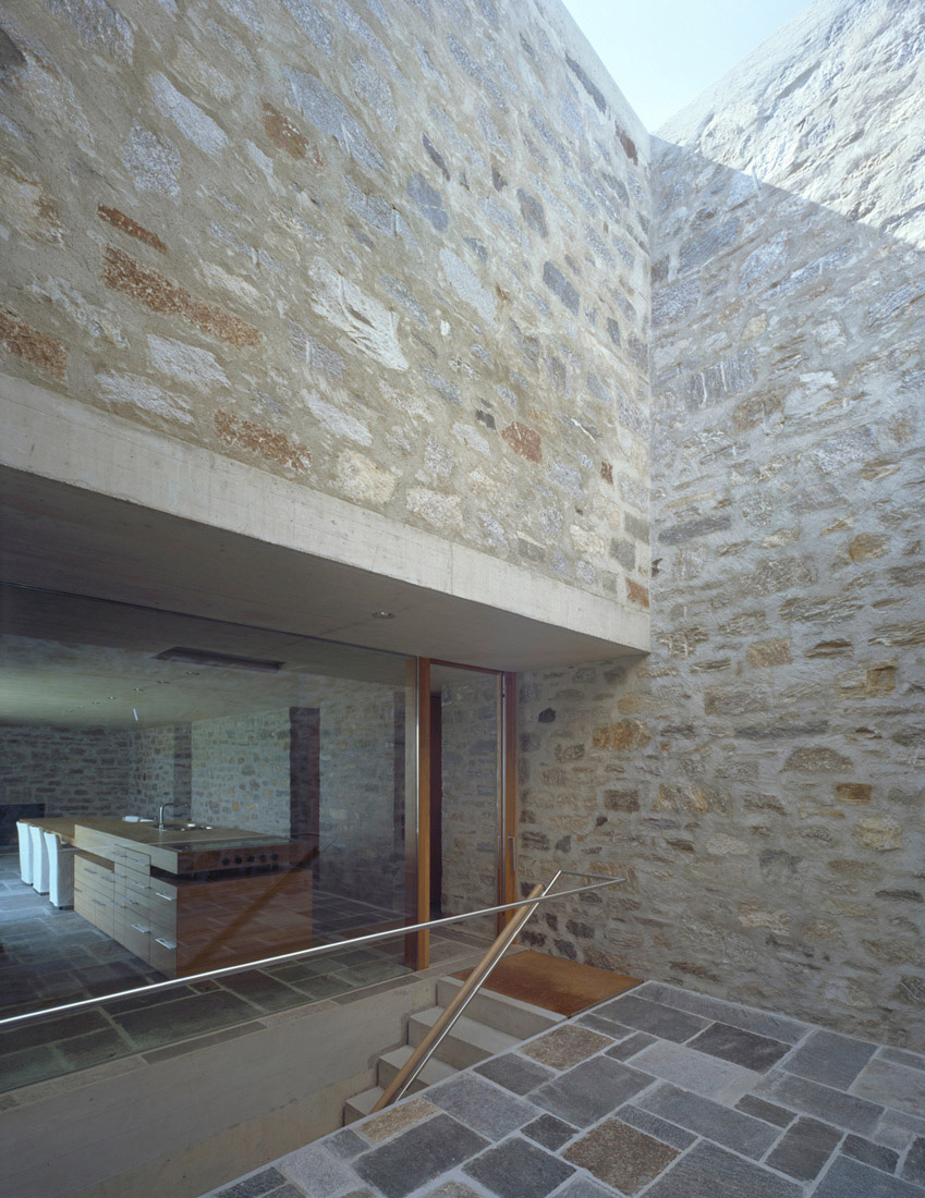 Brione House / Wespi de Meuron