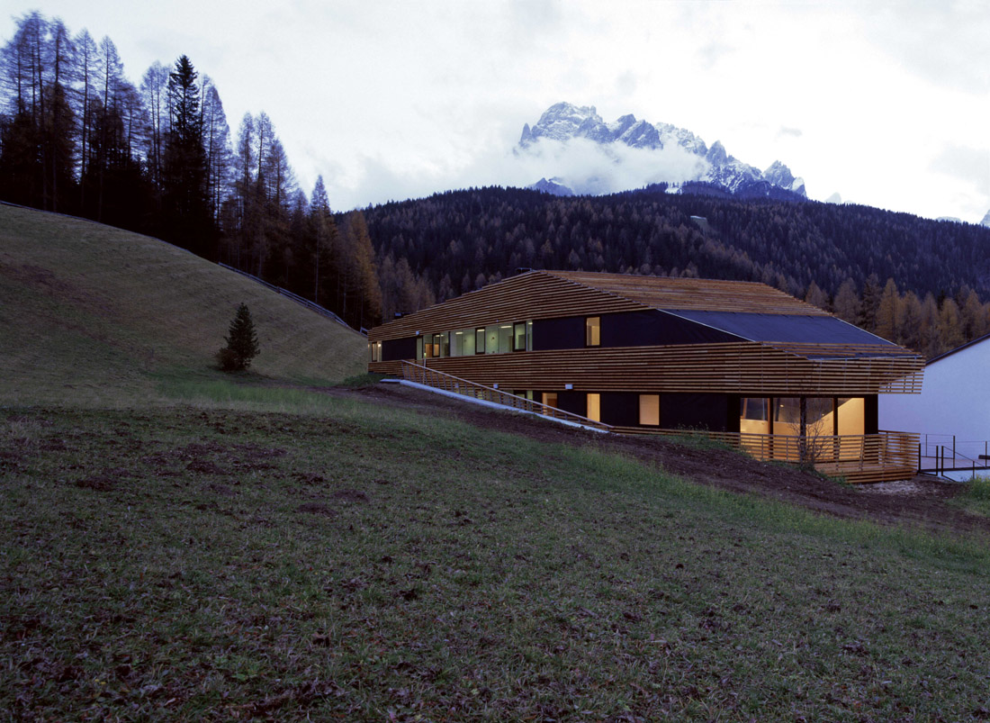 Hotel Strata / PLASMA Studio