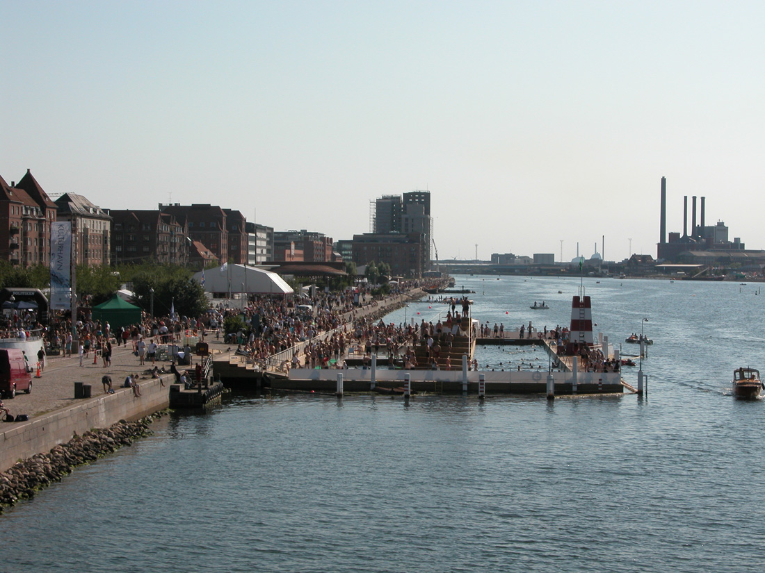 Copenhagen Harbour Bath / PLOT