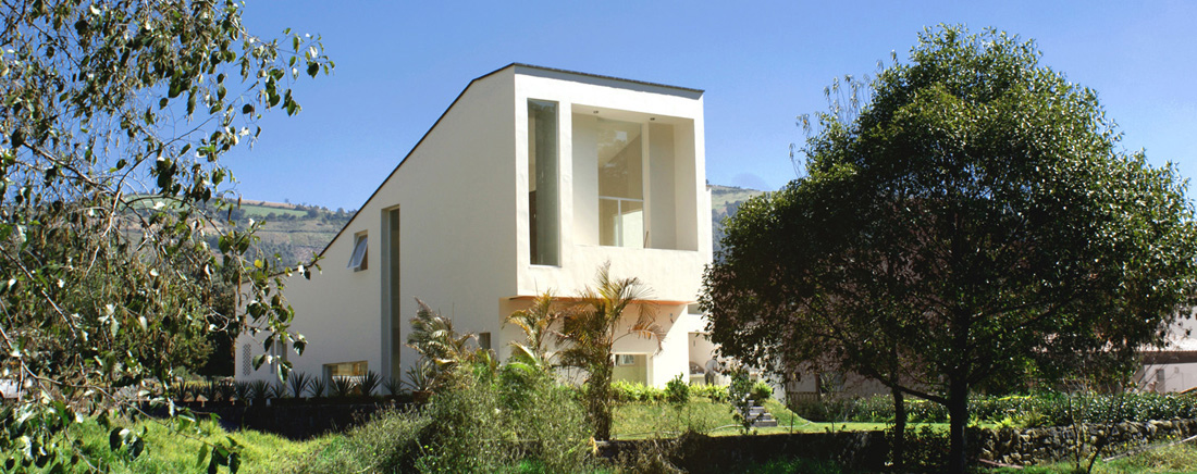 Malinalco House / Buscando la Aurora