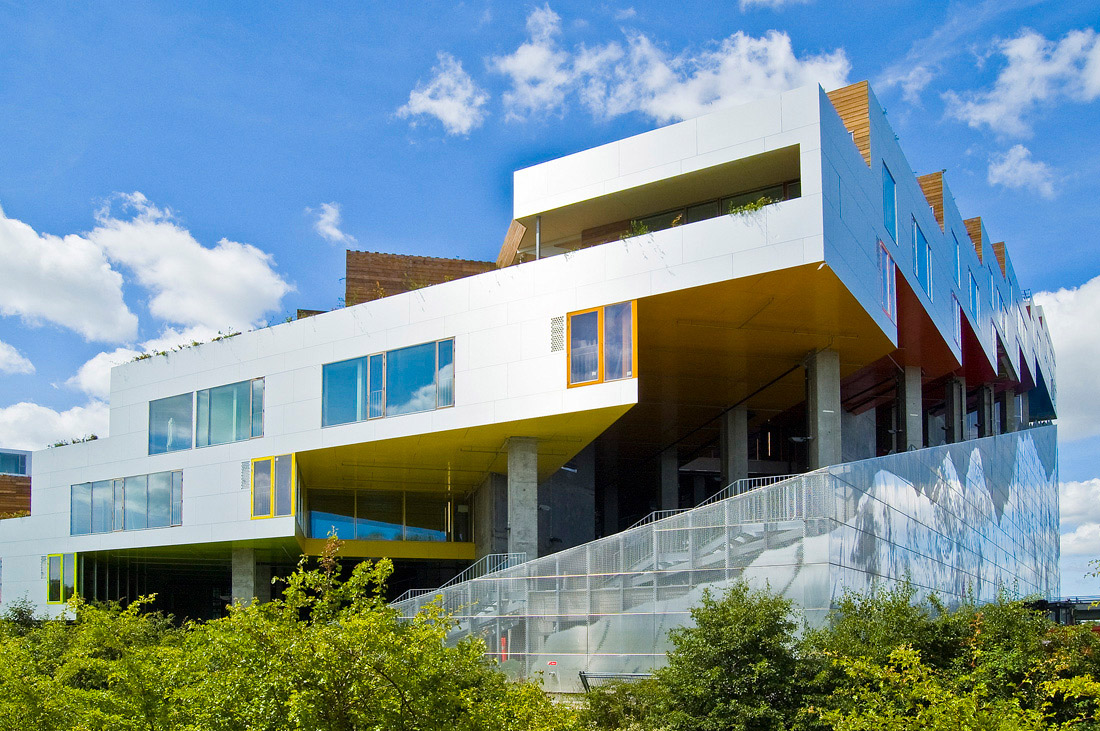 Mountain Dwellings / BIG with JDS