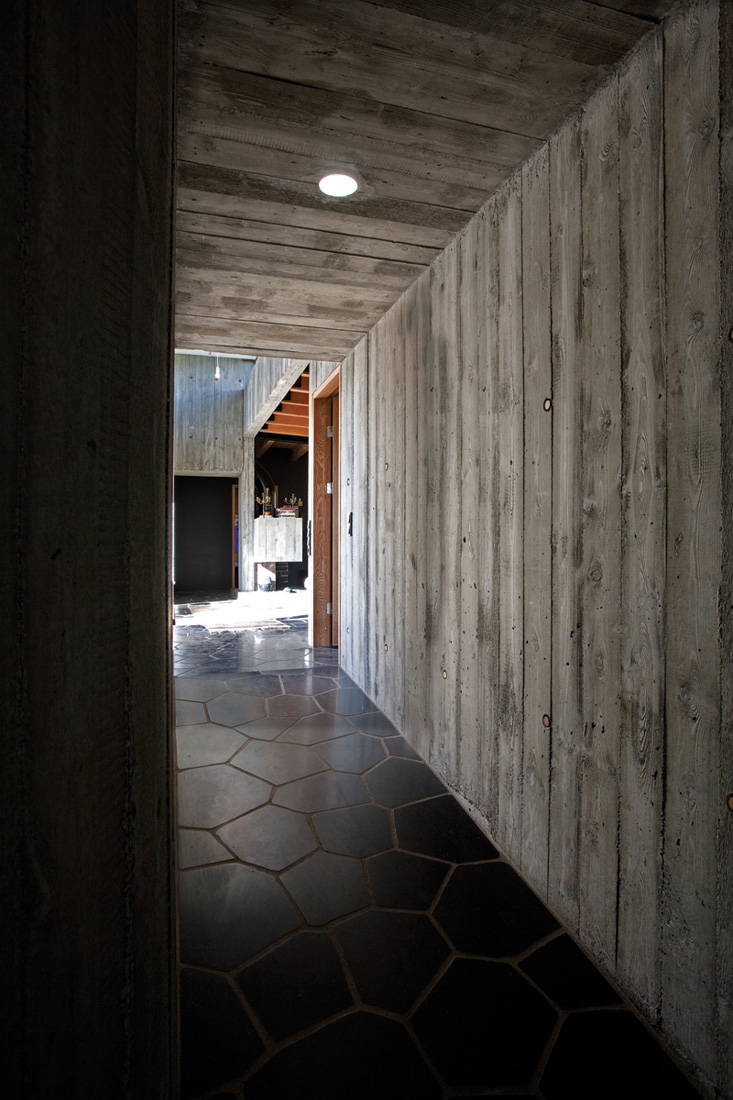 Hof Residence / Studio Granda