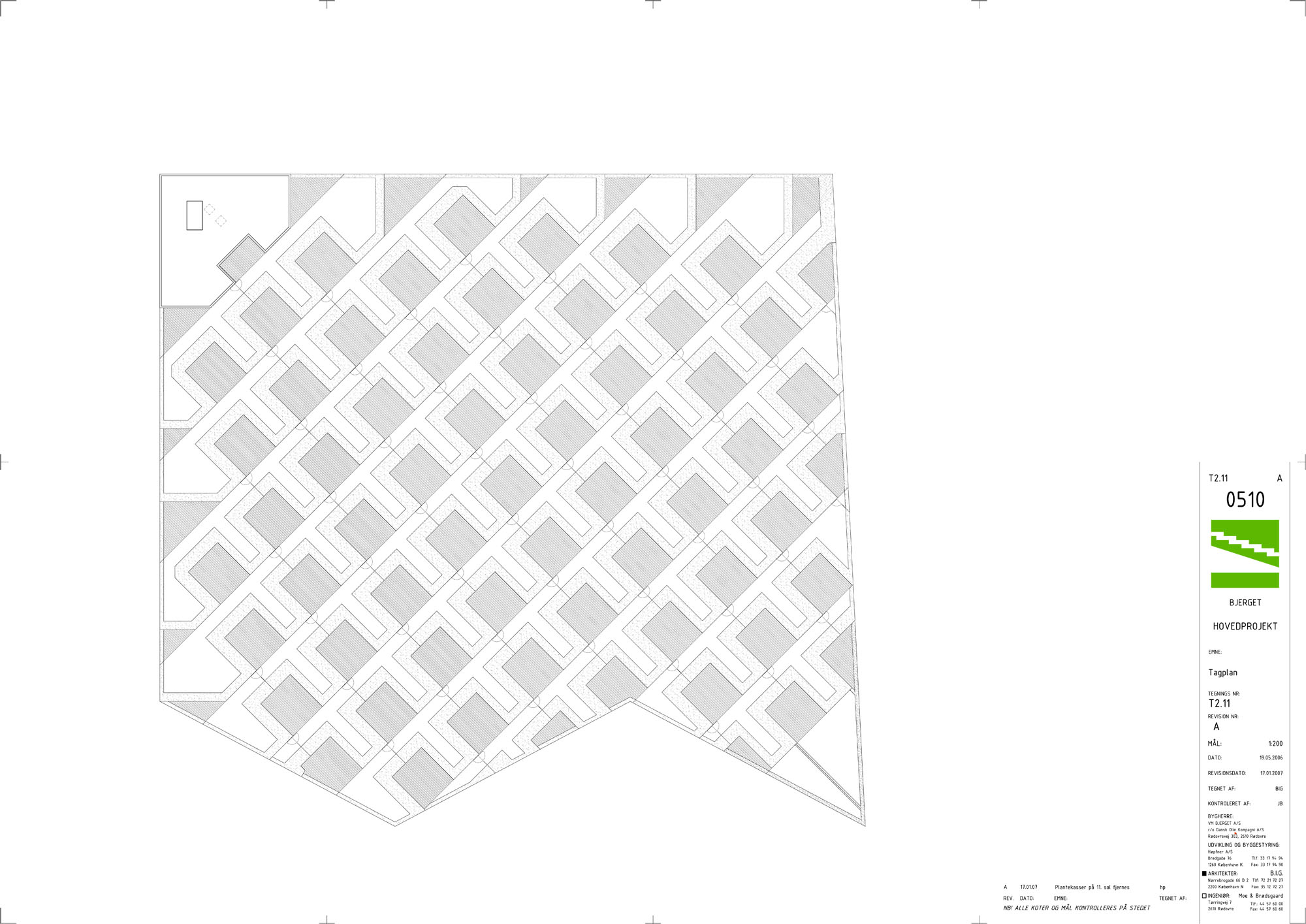 T2-11 - Tagplan _ (1) roof plan