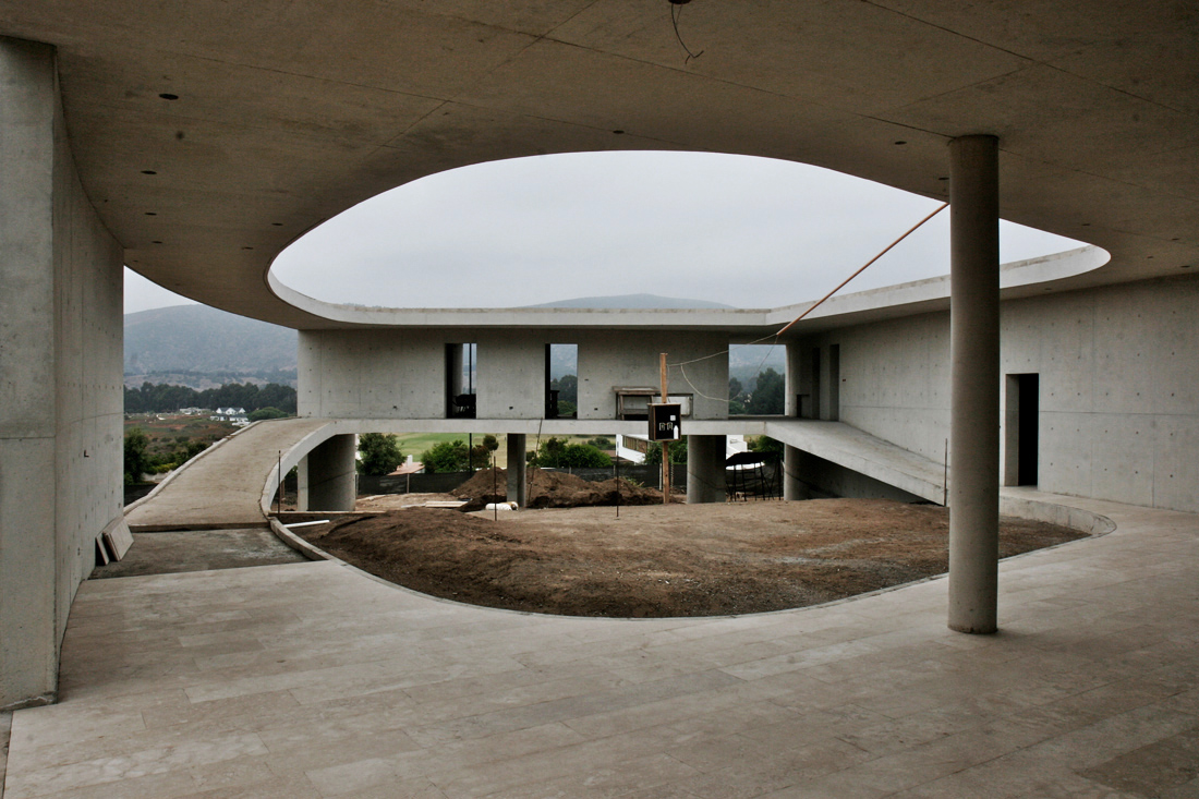 In Progress: Ocho al Cubo house / Toyo Ito