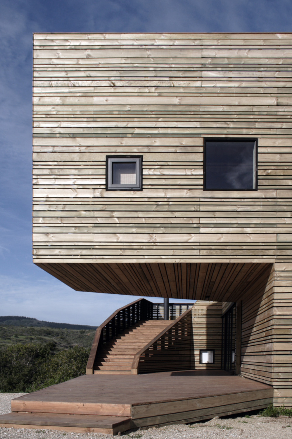 Metamorphosis 1 / Jose Ulloa Davet + Delphine Ding