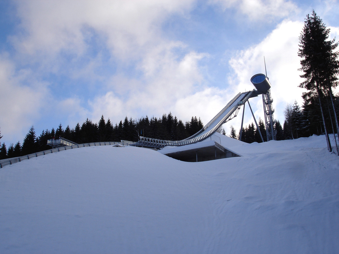 2119591808_ski-jump-10 2119591808_ski-jump-10