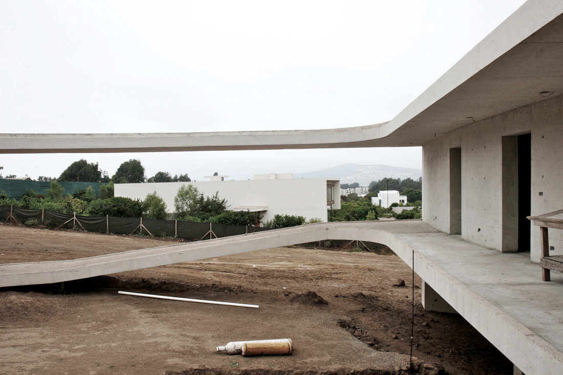 In Progress: Ocho al Cubo house / Toyo Ito