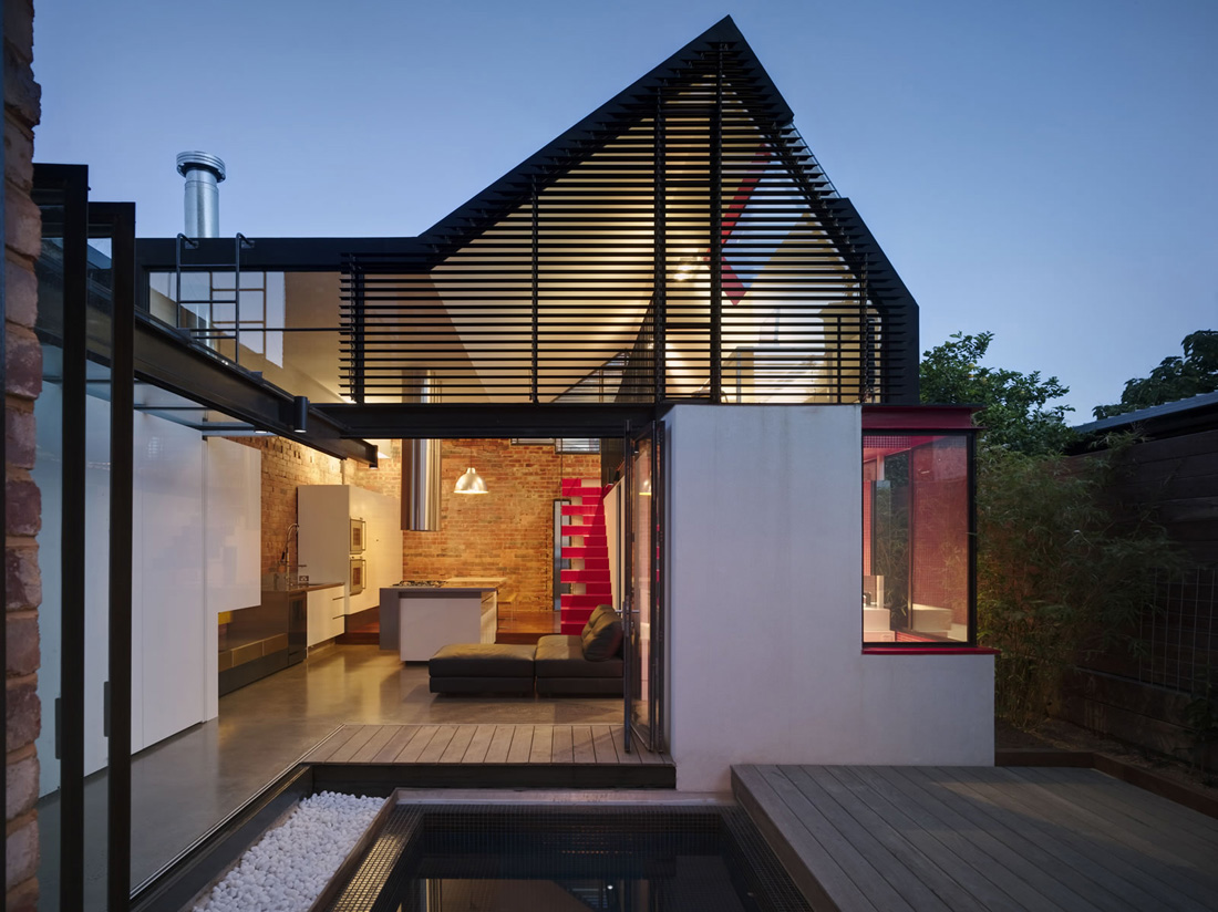 Vader house / Andrew Maynard Architects