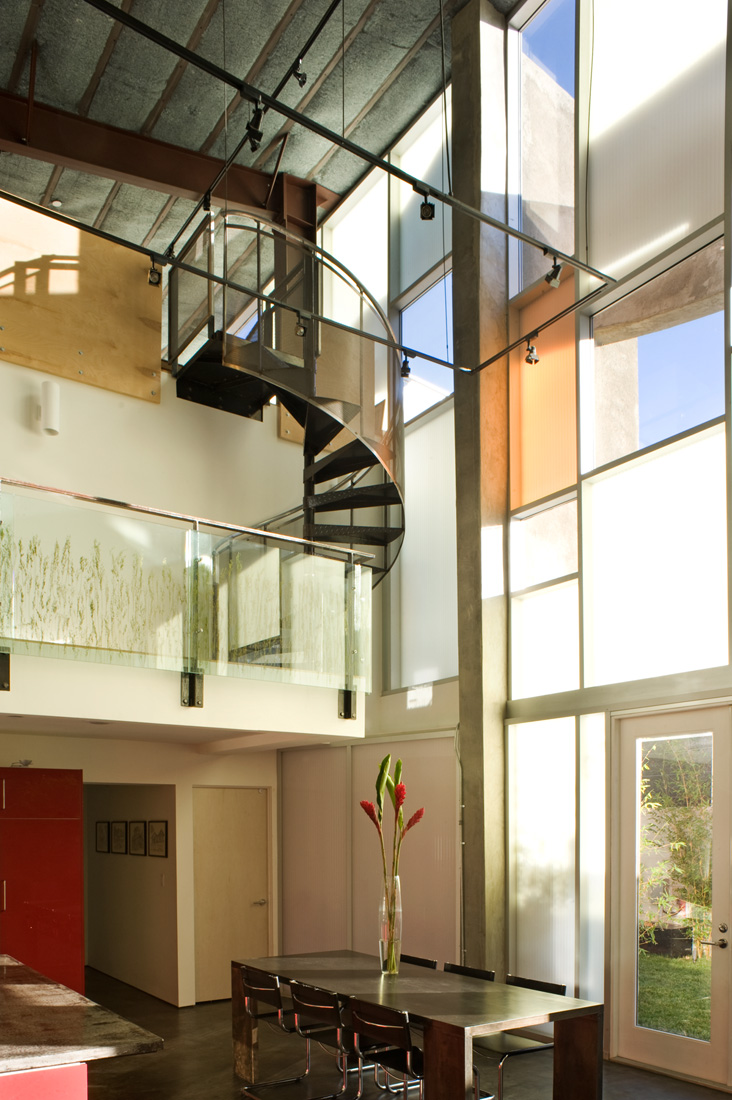 535067788_15-diagonal-with-stair 535067788_15-diagonal-with-stair