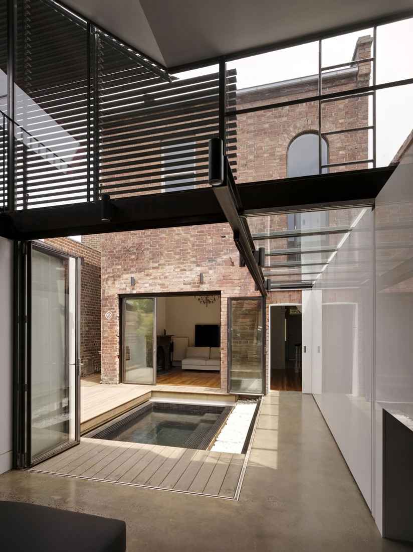 Vader house / Andrew Maynard Architects