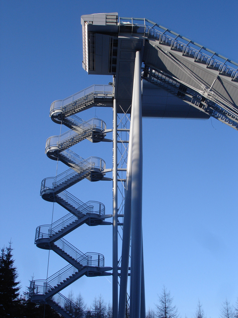 739306600_m2r-200-ski-jump-fin-26 739306600_m2r-200-ski-jump-fin-26