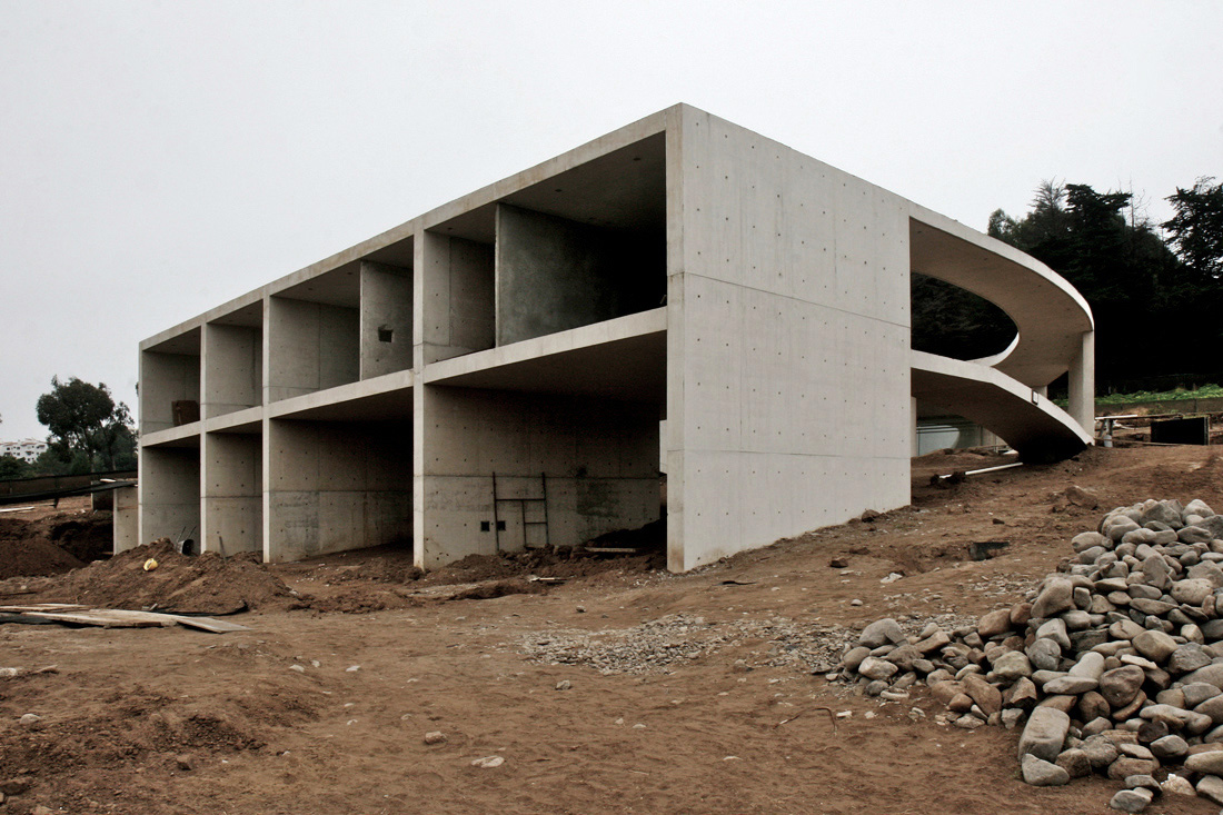 In Progress: Ocho al Cubo house / Toyo Ito