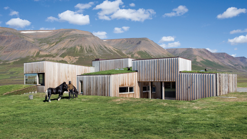Hof Residence / Studio Granda