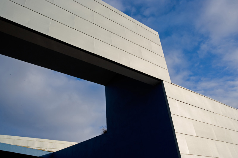 Laugalaekjarskoli secondary school extension / Studio Granda