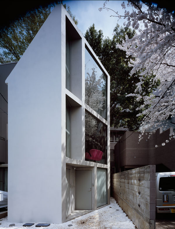 63.02° / Jo Nagasaka + Schemata