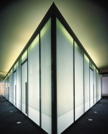 Deloitte Consulting / Mackay & Partners