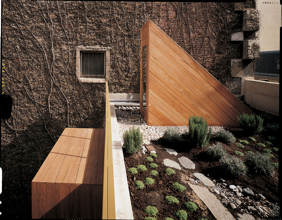 1213844896_toit-jardin-b 1213844896_toit-jardin-b