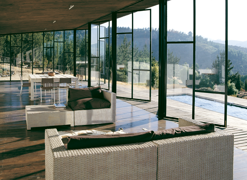 Deck House / Assadi + Pulido
