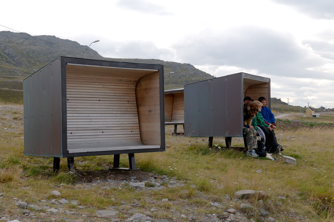 Snefjord Road stop / Pushak