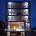 1438682269_naha-city-gallery-and-apartment-house-01