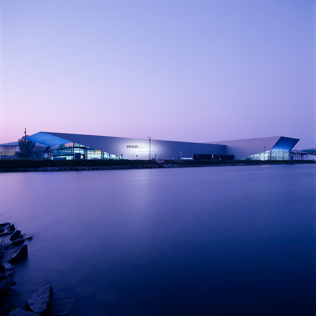 SSC voestalpine Stahl Service Center / x Architekten