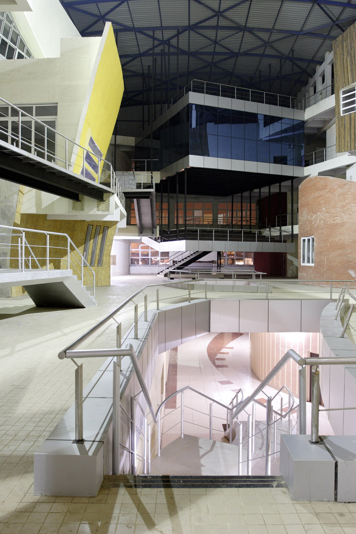 Vidyalankar Institute of technology / Planet 3 Studios Architecture