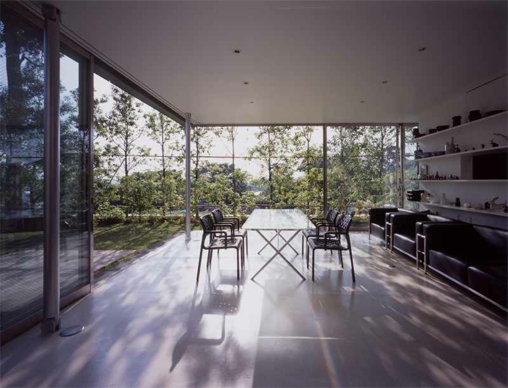 Wall less house / Tezuka Architects