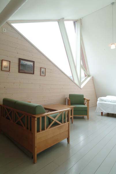 Turtagro Hotel / JVA