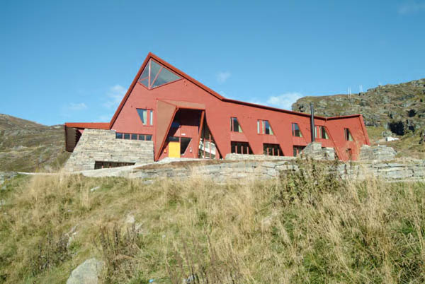 Turtagro Hotel / JVA