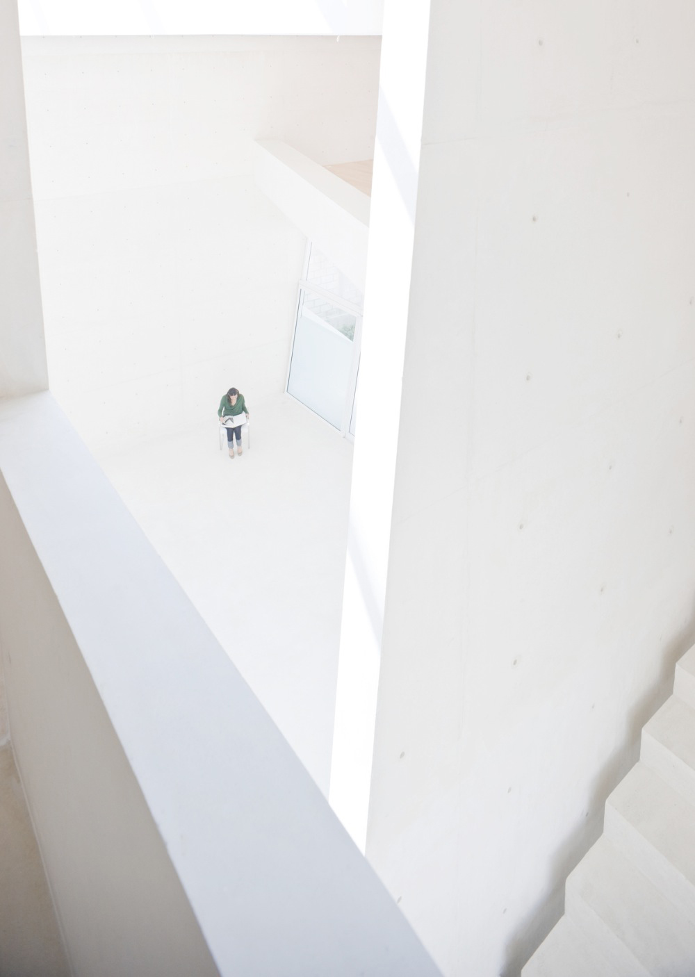 Esplanada Studio / Tatiana Bilbao & at103