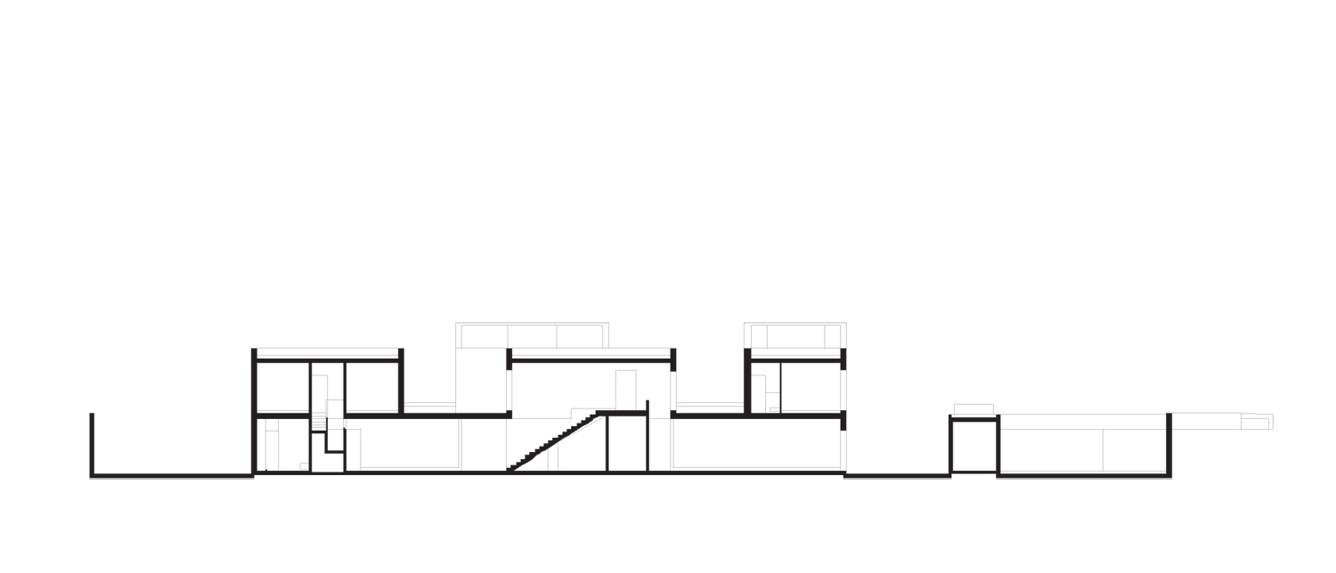 House in Pousos / Ricardo Bak Gordon