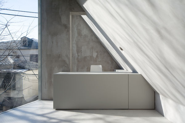 63.02° / Jo Nagasaka + Schemata