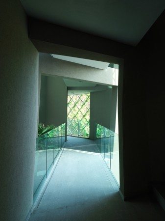 2064583052_mca-ex-ducati-internal-view-of-the-walkways-domenicali
