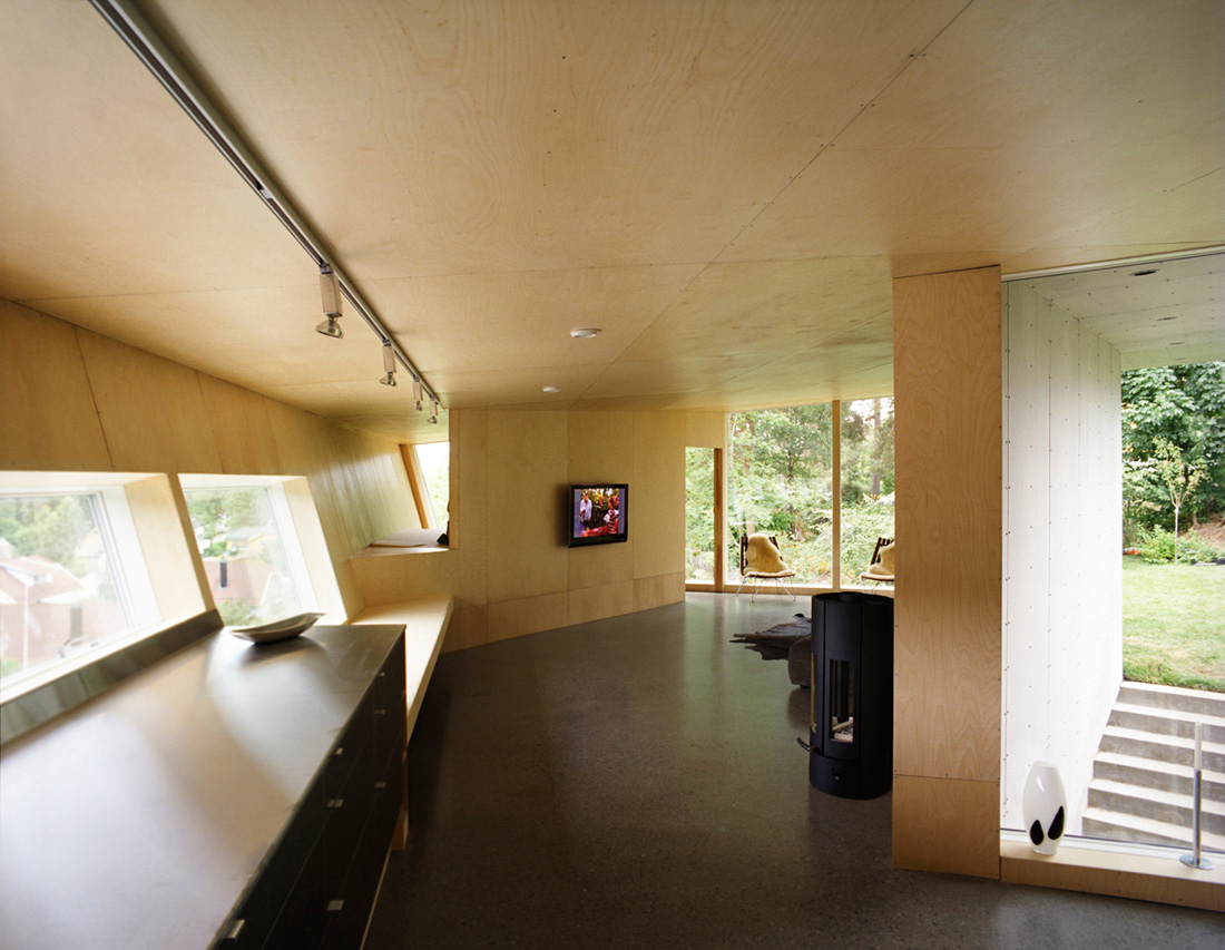 Edge House / JVA