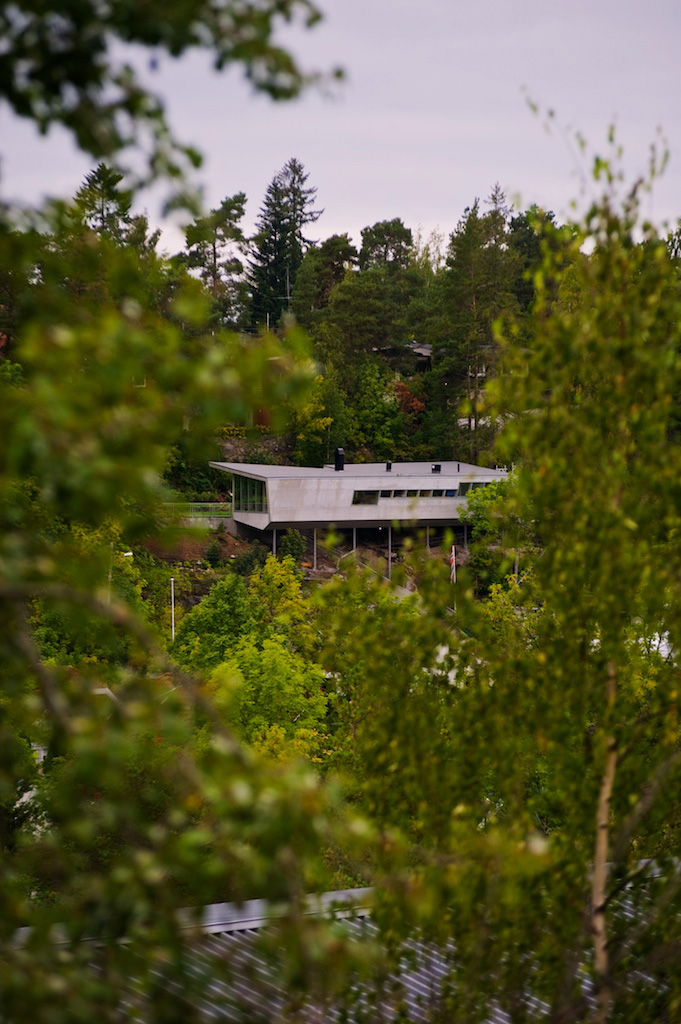 Edge House / JVA