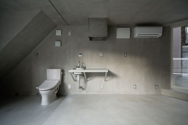 63.02° / Jo Nagasaka + Schemata