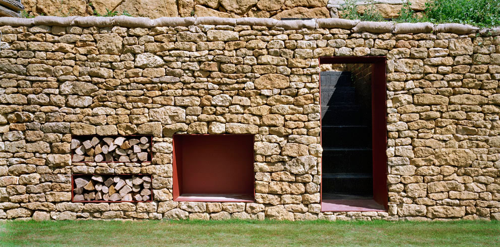 The Dairy House / Skene Catling de la Peña