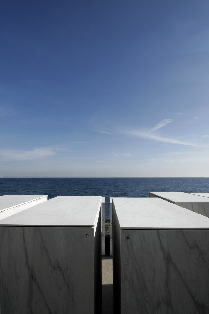 Santo Stefano Cemetery in Italy / Amoretti + Calvi + Ranalli