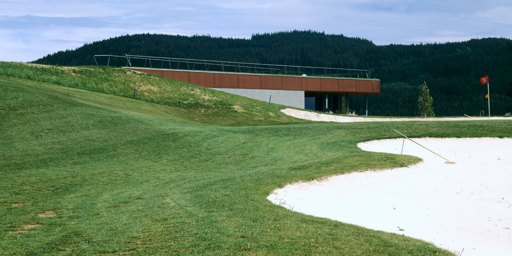 679974730_xarch-hole19-0 679974730_xarch-hole19-0