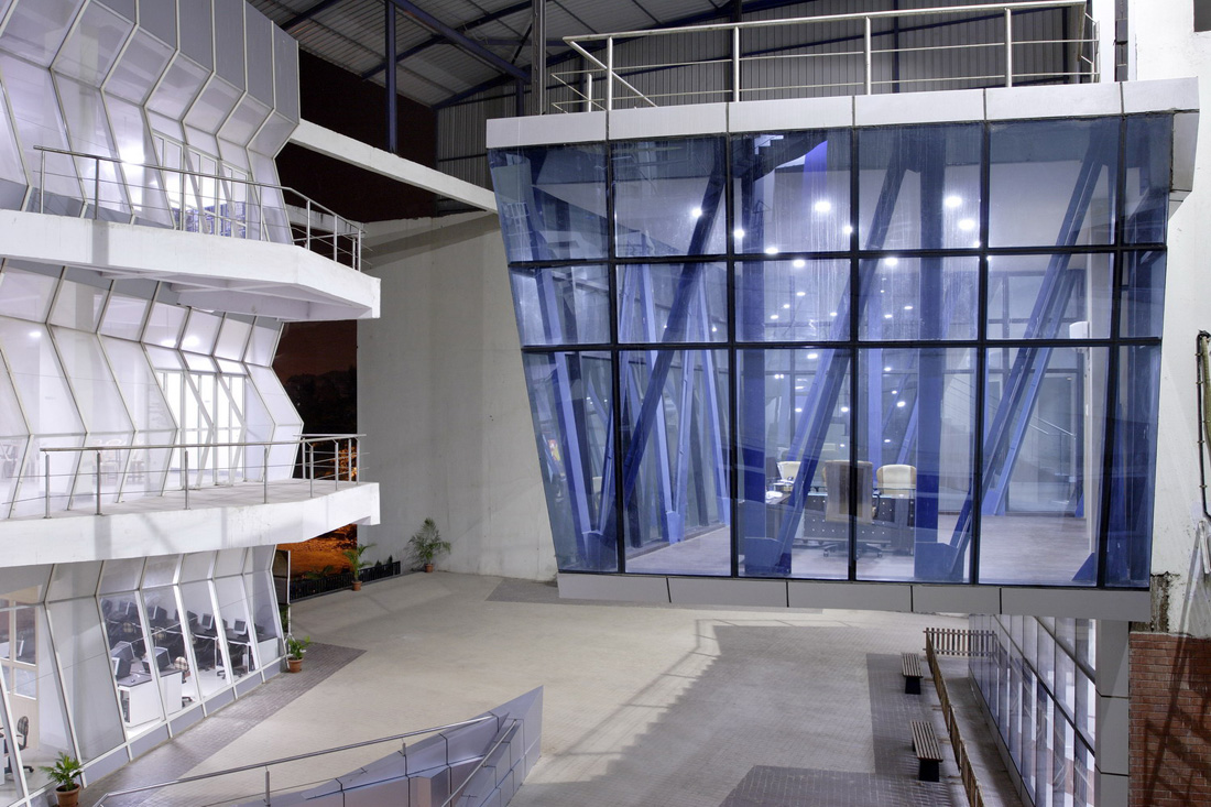 Vidyalankar Institute of technology / Planet 3 Studios Architecture