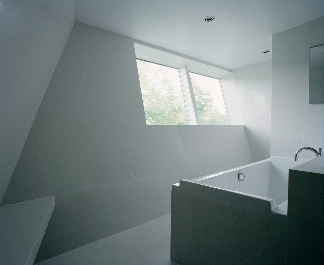 757940231_ivan-1-bath 757940231_ivan-1-bath
