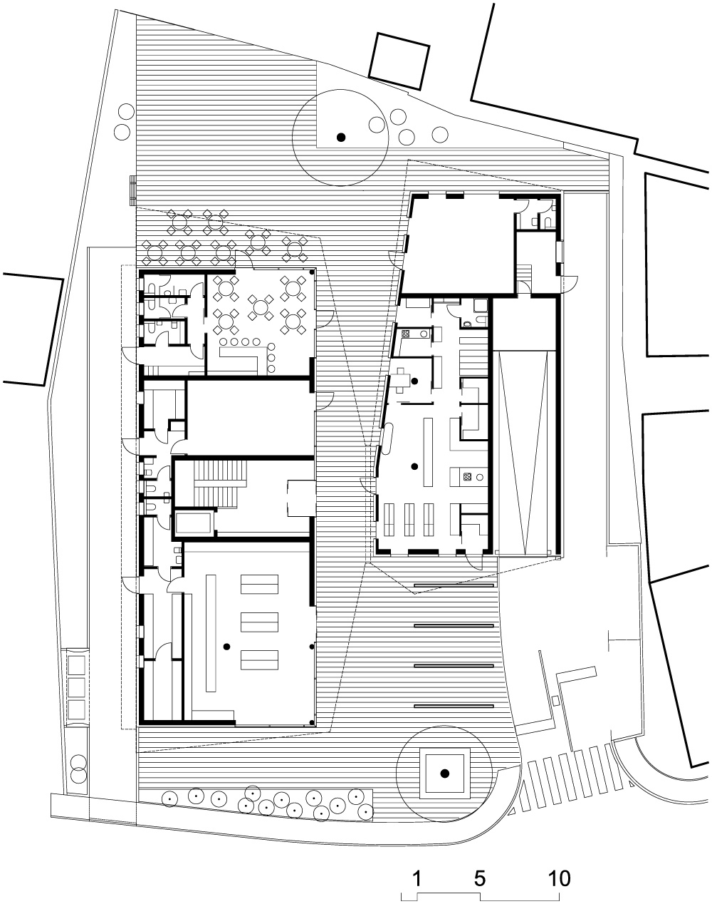 Ig Centre / Atelje Desman & Gregorc+Vrhovec