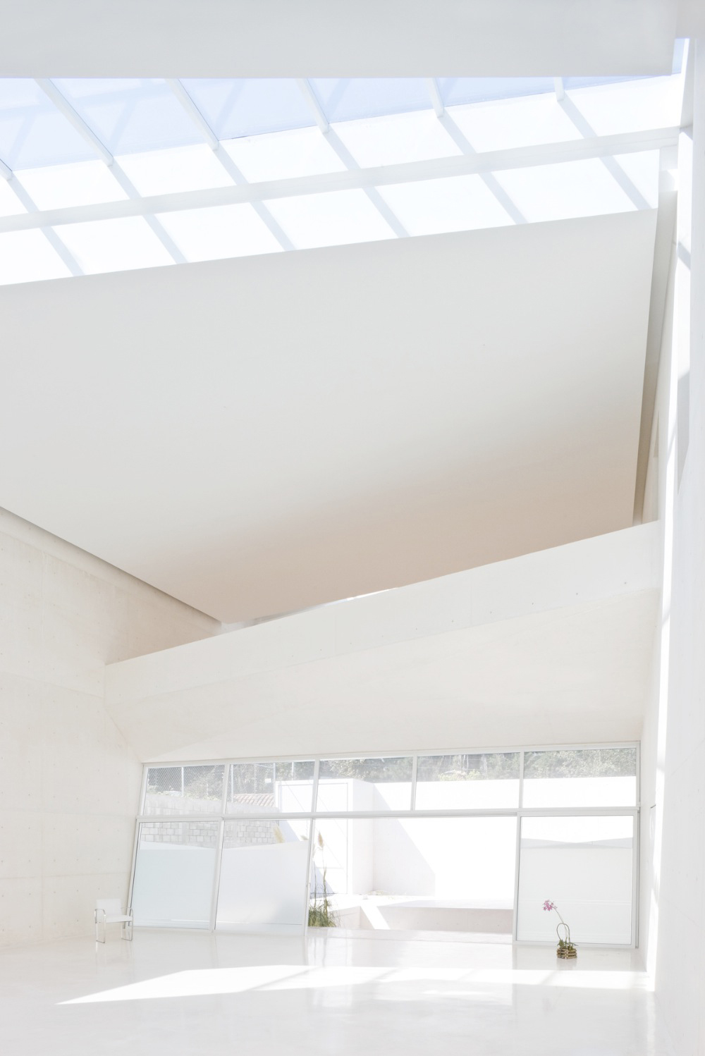 Esplanada Studio / Tatiana Bilbao & at103