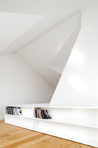 House at Janelas Verdes / Pedro Domingos Arquitectos