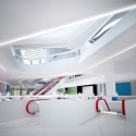 100962056_439-retail-atrium-l05 100962056_439-retail-atrium-l05