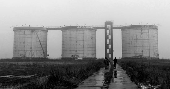 1274641087_silo02 1274641087_silo02
