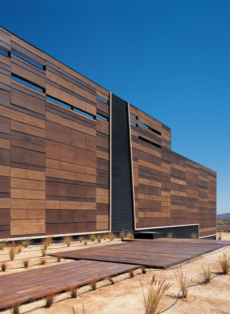 Olisur: Olive Oil factory / Guillermo Hevia (GH+A)